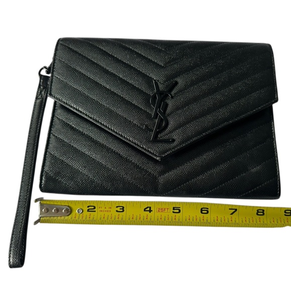 Saint Laurent cassandre Chevron quilted Clutch wristlet black YSL - Picture 9 of 13